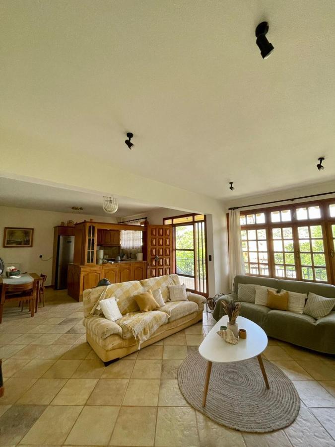 Evian House Villa Agioi Apostoloi  ภายนอก รูปภาพ